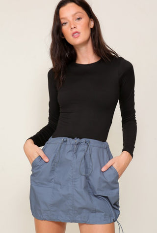 Black Fitted Crewneck