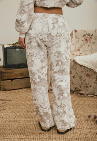 Floral Camo Wide Leg Pant