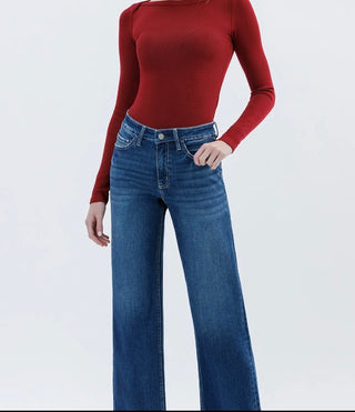 Dark Wash Aileeah High Rise Crop