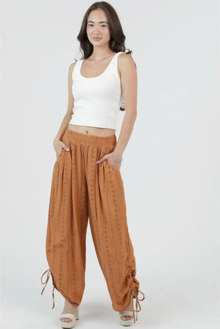 Sable Cinched Leg Pant