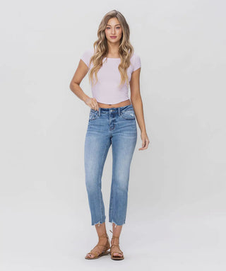 Lyla Mid Rise Crop